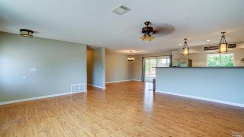 7352 Stocking Ln, Vacaville, CA 95688 photo 6