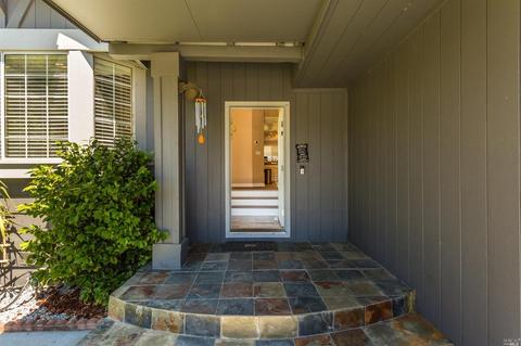 2642 Burrell Dr, Fairfield, CA 94533 photo 7