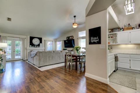 1895 Mistler Ct, Dixon, CA 95620 photo 5