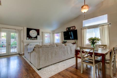 1895 Mistler Ct, Dixon, CA 95620 photo 11