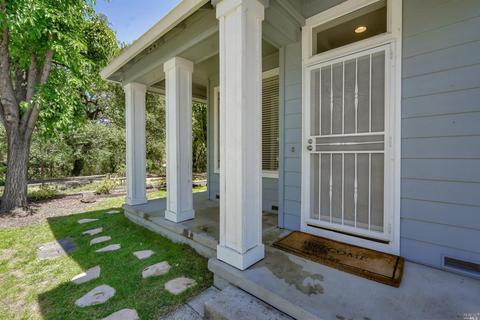 8904 Oakfield Ln, Windsor, CA 95492 photo 4
