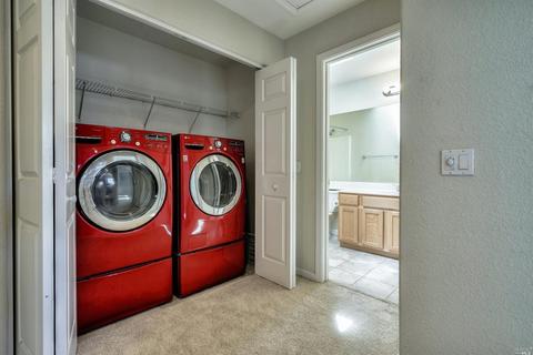 8904 Oakfield Ln, Windsor, CA 95492 photo 34