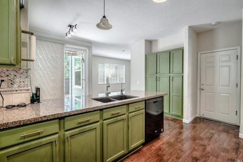 8904 Oakfield Ln, Windsor, CA 95492 photo 14