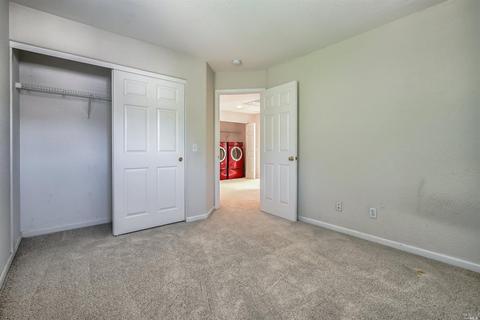8904 Oakfield Ln, Windsor, CA 95492 photo 22