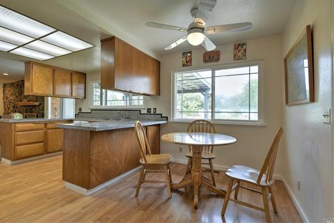 259 Specht Rd, Sonoma, CA 95476 photo 4