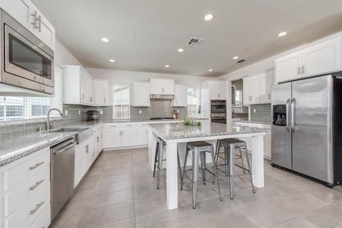 664 Elderberry Loop, Vacaville, CA 95688 photo 15