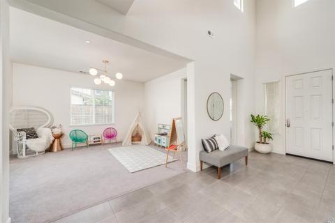 664 Elderberry Loop, Vacaville, CA 95688 photo 10