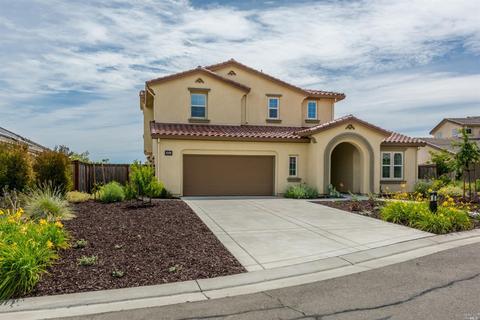 664 Elderberry Loop, Vacaville, CA 95688 photo 3