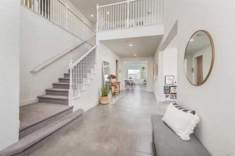 664 Elderberry Loop, Vacaville, CA 95688 photo 5