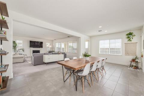 664 Elderberry Loop, Vacaville, CA 95688 photo 18