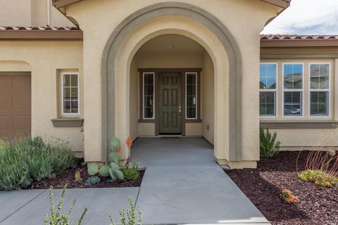 664 Elderberry Loop, Vacaville, CA 95688 photo 4