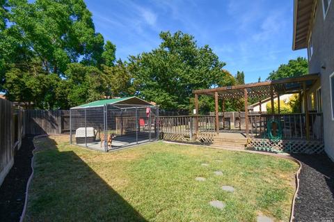545 E Creekside Cir, Dixon, CA 95620 photo 48