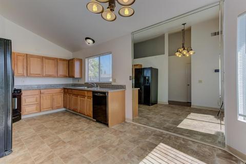 2379 Dawn Way, Fairfield, CA 94533 photo 2