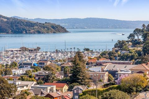 Undisclosed, Sausalito, CA 94965 photo 12