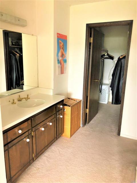 Undisclosed, Sausalito, CA 94965 photo 37