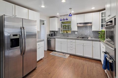 208 Eucalyptus Ave, Cotati, CA 94931 photo 6