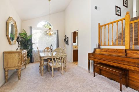 166 Bantry Dr, Vacaville, CA 95688 photo 8