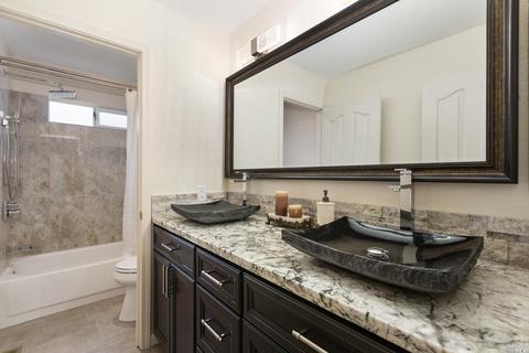 166 Bantry Dr, Vacaville, CA 95688 photo 24