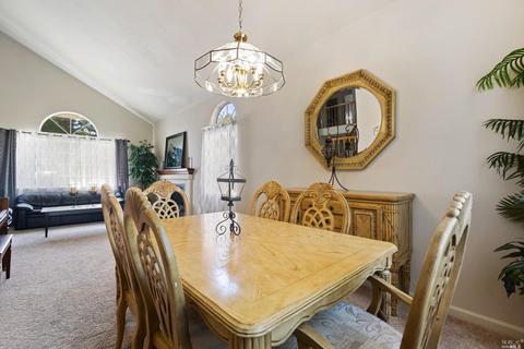 166 Bantry Dr, Vacaville, CA 95688 photo 9