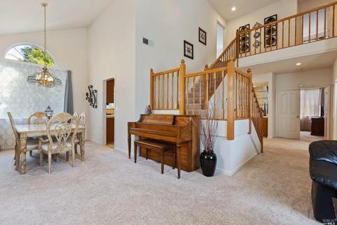 166 Bantry Dr, Vacaville, CA 95688 photo 7