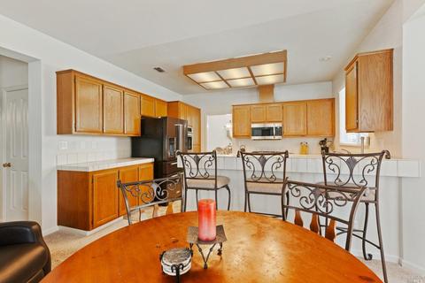 166 Bantry Dr, Vacaville, CA 95688 photo 12