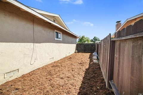 2023 Robin Dr, Fairfield, CA 94533 photo 40