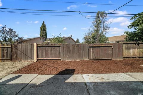 2023 Robin Dr, Fairfield, CA 94533 photo 34