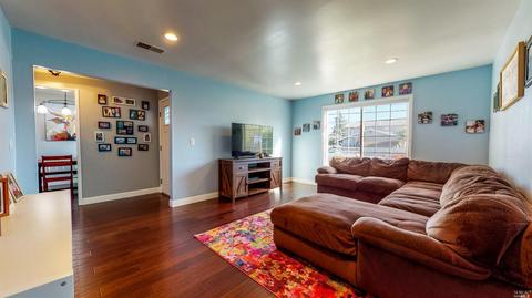 417 Sutter St, Petaluma, CA 94954 photo 4