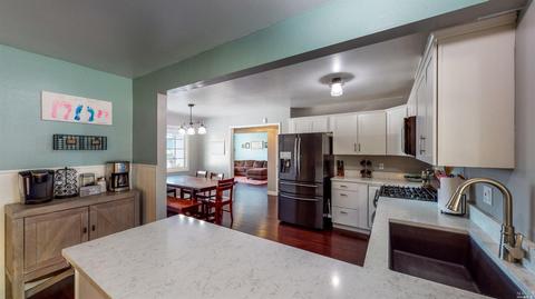 417 Sutter St, Petaluma, CA 94954 photo 7