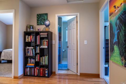 8077 Creekside Dr, Windsor, CA 95492 photo 16