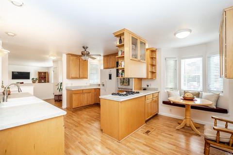 7937 Shira St, Windsor, CA 95492 photo 4