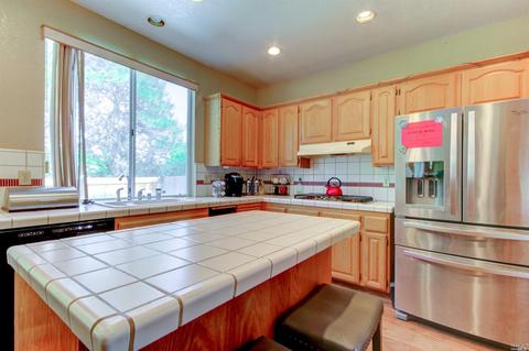 3812 Chapparal Dr, Fairfield, CA 94534 photo 10
