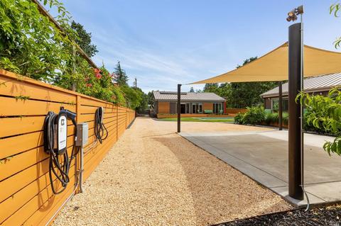 650 W Spain St, Sonoma, CA 95476 photo 23