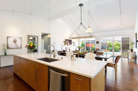 650 W Spain St, Sonoma, CA 95476 photo 8