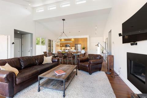 650 W Spain St, Sonoma, CA 95476 photo 5