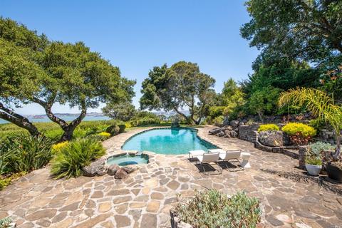 21 Teaberry Ln, Tiburon, CA 94920 photo 1