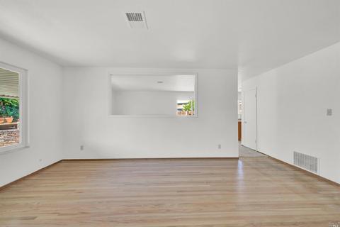2501 E Atlantic Ct, Fairfield, CA 94533 photo 10