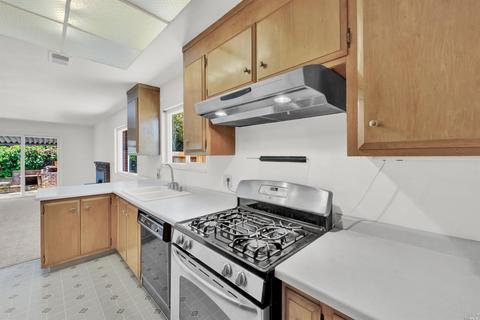 2501 E Atlantic Ct, Fairfield, CA 94533 photo 24