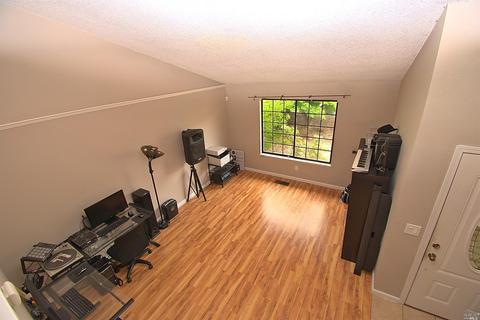 259 Toledo Ct, Vallejo, CA 94591 photo 7