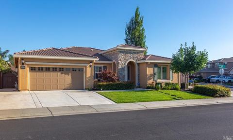 2007 Newcastle Dr, Vacaville, CA 95687 photo 4