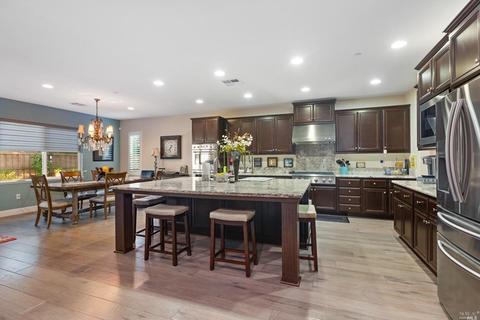 2007 Newcastle Dr, Vacaville, CA 95687 photo 16