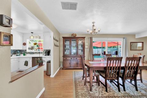 373 Peachtree Ave, Vacaville, CA 95688 photo 7