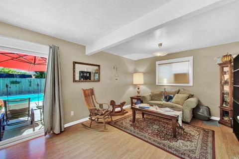 373 Peachtree Ave, Vacaville, CA 95688 photo 11