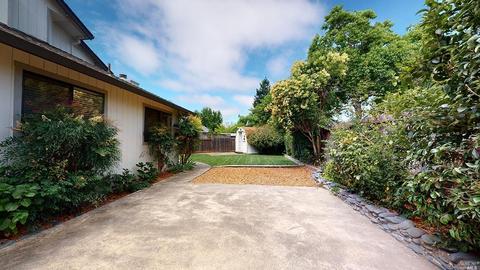 2383 Lujo Ct, Santa Rosa, CA 95403 photo 5