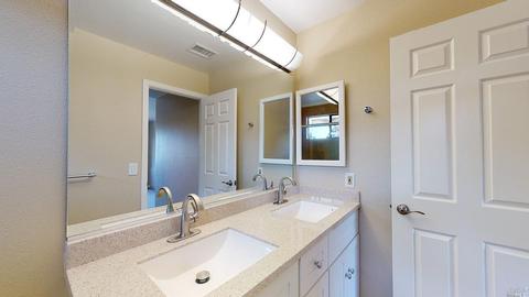 2383 Lujo Ct, Santa Rosa, CA 95403 photo 15