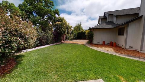 2383 Lujo Ct, Santa Rosa, CA 95403 photo 6