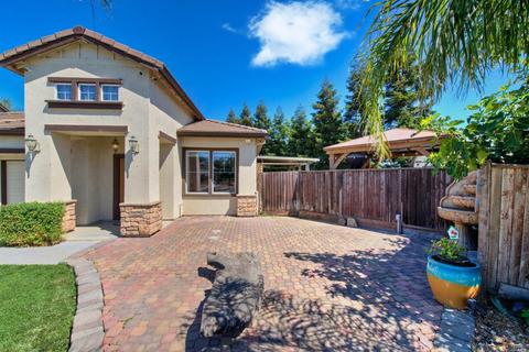 320 Rennert Way, Dixon, CA 95620 photo 8