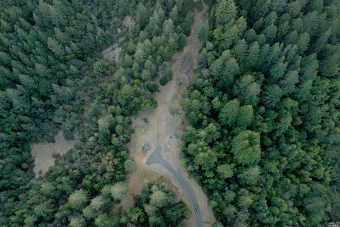 1285 Emerald Ranch Rd, Healdsburg, CA 95448 photo 5