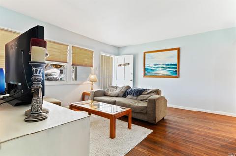 125 Foster St, Vallejo, CA 94591 photo 4