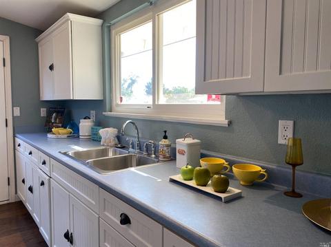 122 Martin St, Vallejo, CA 94589 photo 4